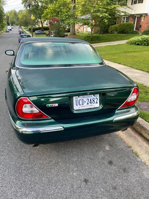 2004 Jaguar XJR - Rare/low mileage '04 jaguar racing green xjr - Used - VIN SAJWA73B24TG19429 - 46,000 Miles - 8 cyl - 2WD - Automatic - Sedan - Other - Washington Dc, DC 20016, United States