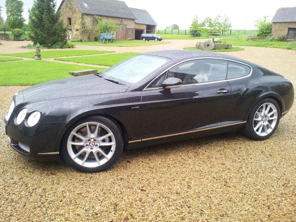 2004 Bentley GT