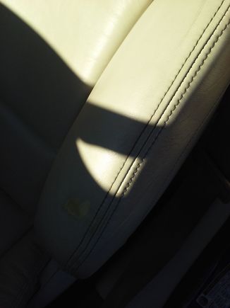 This is the mark I'm talking about.. not sure how the previous owner did this.