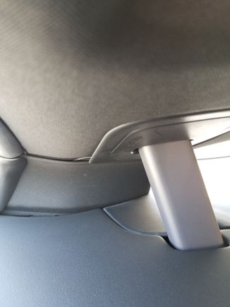 Here you can see the wire being routed under the plastic shroud.