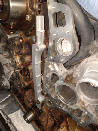 Rt. bank overview with aftermarket guide not bolted down.