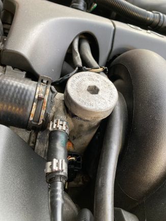 What goes in here? It's leaking. 