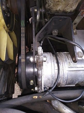 Initial set up. I later removed the u-shaped part of the bracket as it was unnecessary.