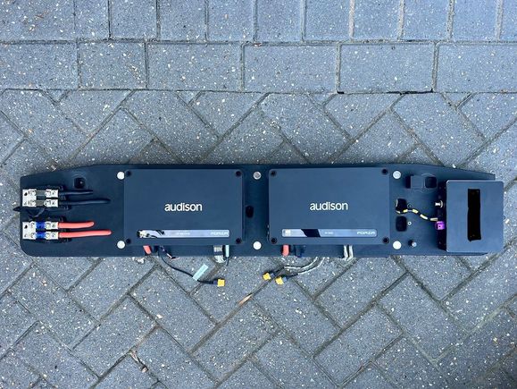 Amp mount with Digital Ethernet Decoder