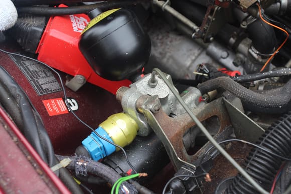 The Brake Pump on my 1990 XJS V12
With the Pressurized Accumulator Ball