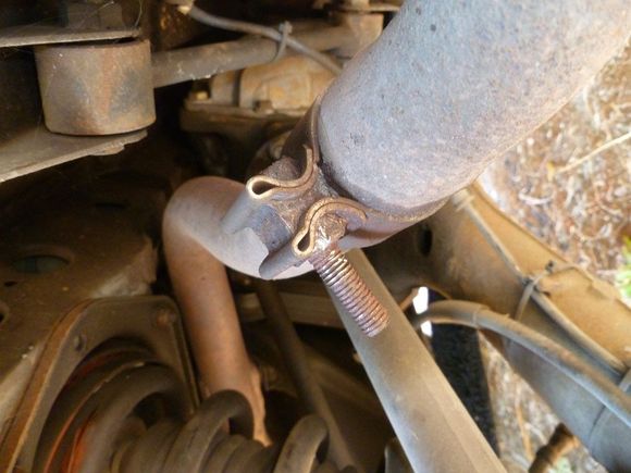 Frozen exhaust clamp after removing bolt ..