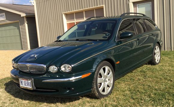 Beautiful dark British Racing Green
