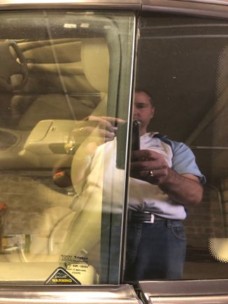 note narrow spacing between glass panels on LH side