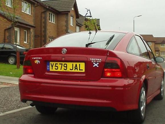 Vauxhall Vectra 2.2 Dti rear1