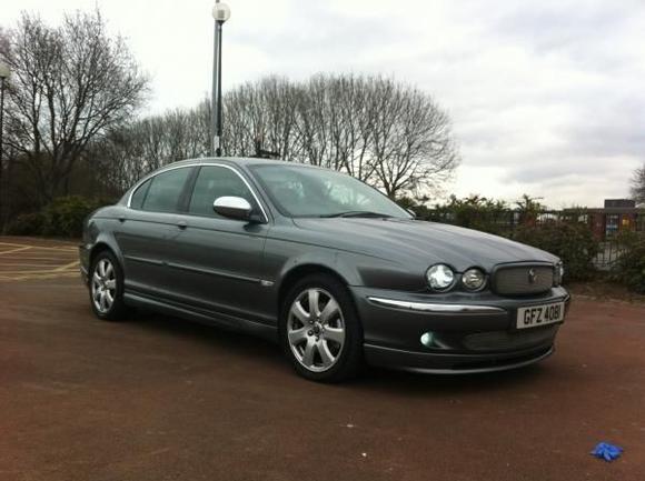 BELFAST BOY'S 2.5 V6 AWD X TYPE