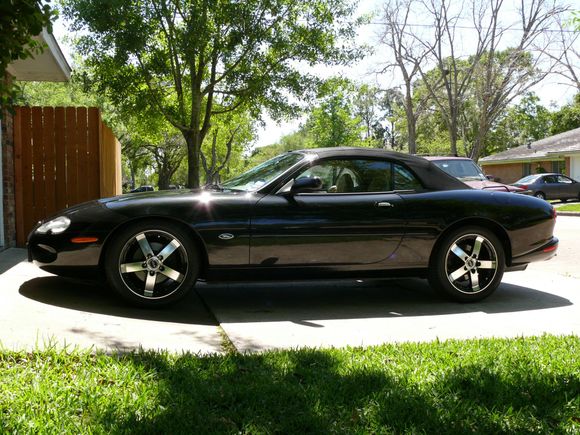 1999 XK8