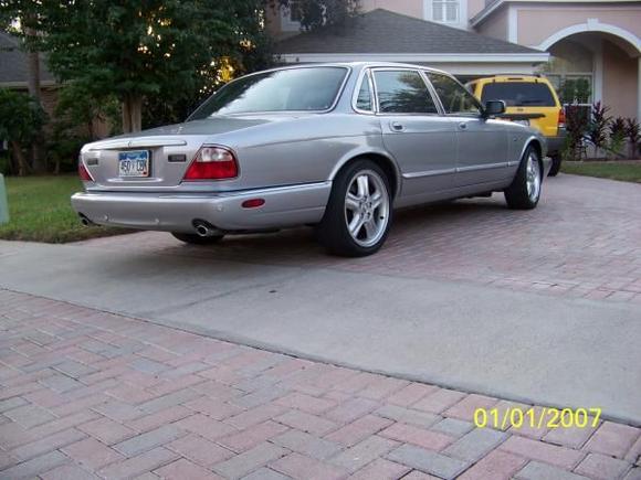 After roughly 2.6 million years, I got the New York off those lovely exhaust tips. Now the car lives cushily in Orlando.