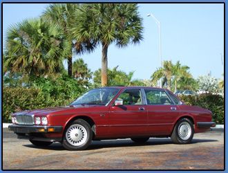1988.JAGUAR.red