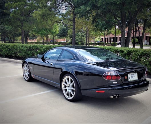 2005 XKR Coupe - with "Victory Edition" Tail lights