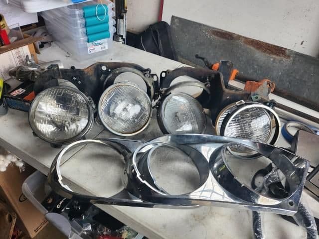 Lights - Jaguar XJS Quad Headlights Complete - Used - 1975 to 1991 Jaguar XJS - Onset, MA 02558, United States