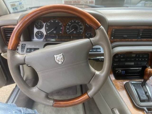 1995 Jaguar Vanden Plas - 1995 Jaguar XJ6 Vanden Plas with Rare 16” Lattice Wheels - Used - VIN SAJKX1743SC734542 - 113,083 Miles - 6 cyl - 2WD - Automatic - Sedan - Blue - Greenwell Springs, LA 70739, United States