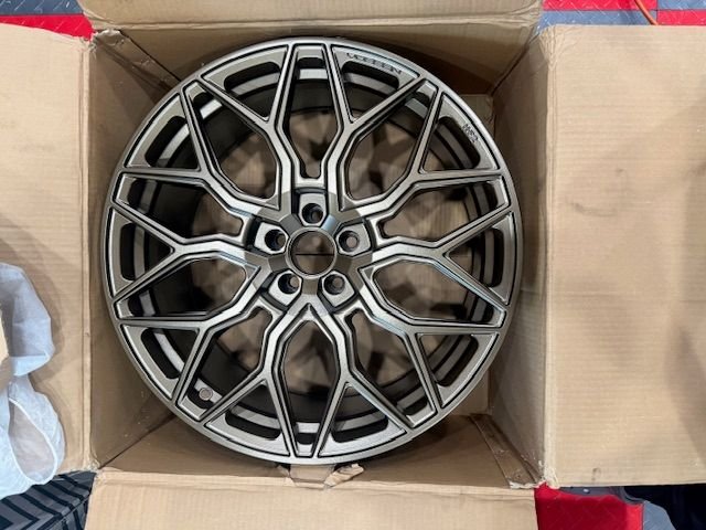 Wheels and Tires/Axles - 5X108 Vossen HF-2 2-20X9” 2-20x11” Satin Bronze set - New - -1 to 2027  All Models - -1 to 2027  All Models - West Harrison, NY 10604, United States