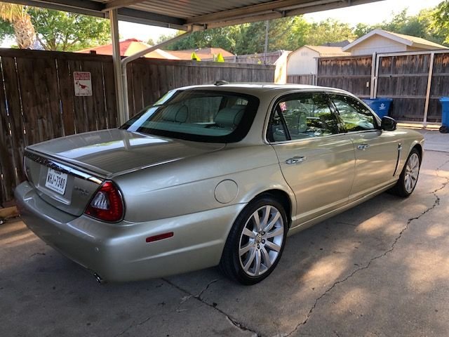 2008 Jaguar Vanden Plas - almost mint 08 32K mile Vanden Plas - Used - VIN SAJWA82B58SH22735 - 32,500 Miles - Other - Dallas, TX 75088, United States