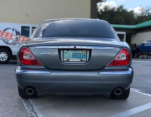 2004 Jaguar XJ8 - 2004 XJ8 VDP SWB - Rear Entertainment Package - Used - VIN SAJWA74C64SG23772 - 131,000 Miles - 8 cyl - 2WD - Automatic - Sedan - Gray - Tampa, FL 33702, United States