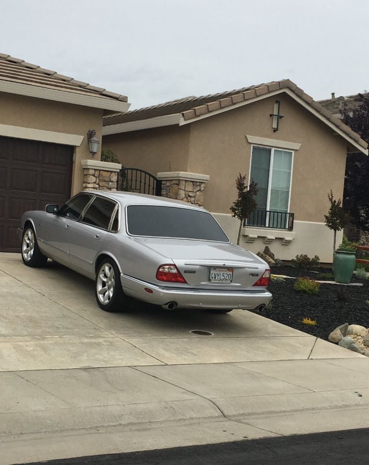 2002 Jaguar XJR - 2002 XJR - Used - VIN SAJDA15B92MF46567 - 8 cyl - Automatic - Sedan - Silver - Roseville, CA 95747, United States