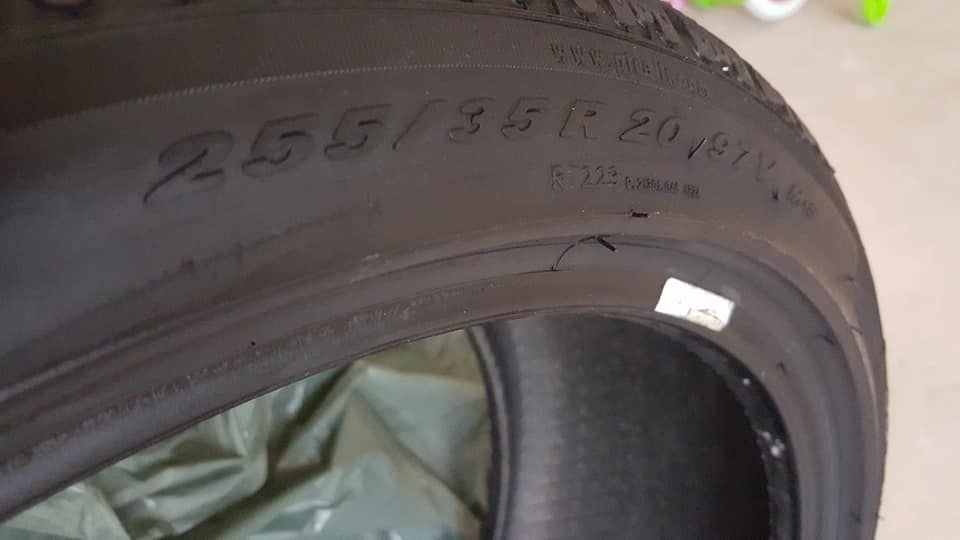 Wheels and Tires/Axles - Winter Tires Pirelli Sottozero 20's 255/35R 20 97V - Used - Montville, NJ 07058, United States