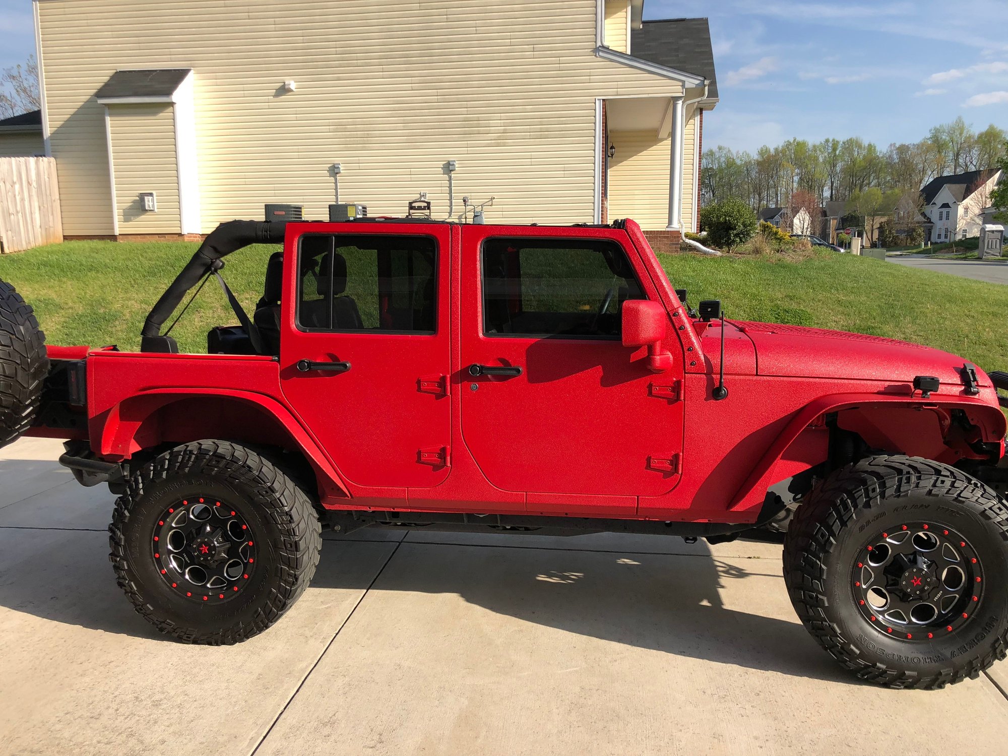 Red DuPont Kevlar Coated - JK-Forum.com - The top destination for Jeep