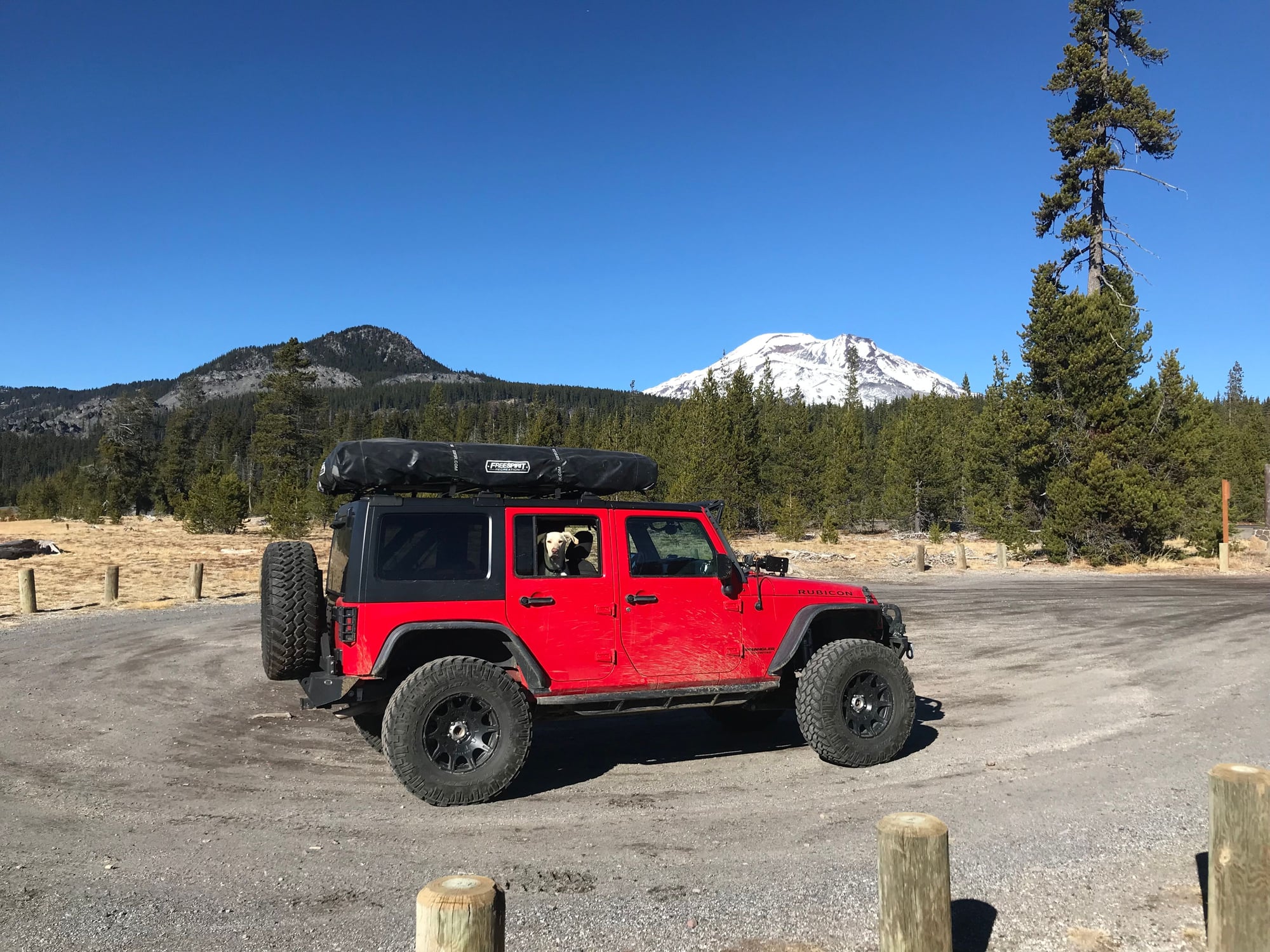 2015 Jeep Wrangler - 2015 Wrangler Unlimited Rubicon - Used - VIN 1c4bjwfg6fl757442 - 31,000 Miles - 6 cyl - Automatic - Red - Bend, OR 97702, United States
