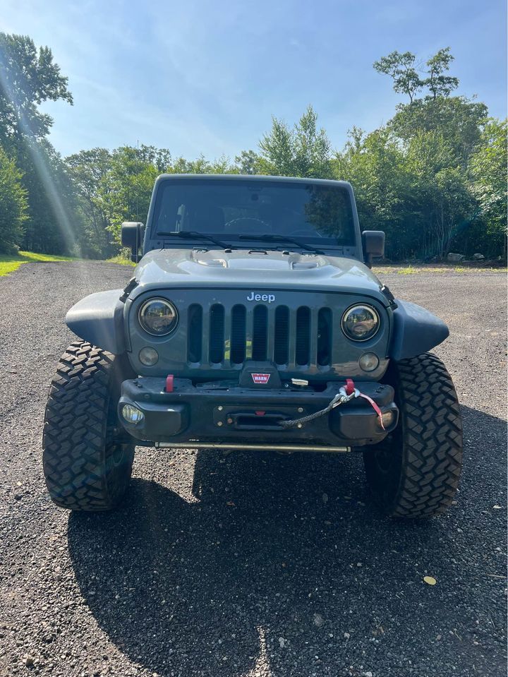 2014 Jeep Wrangler - 2014 Jeep Wrangler Rubicon, EVO Coilovers, 37s, Beadlocks - Used - VIN 1C4HJWFG2EL308185 - 85,000 Miles - 6 cyl - 4WD - Automatic - SUV - Gray - Killingworth, CT 06419, United States