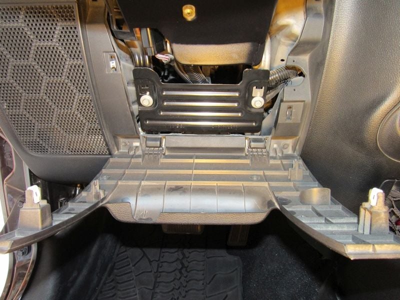 Jeep JK A/C Blend Door Actuator Replacement  - The top  destination for Jeep JK and JL Wrangler news, rumors, and discussion
