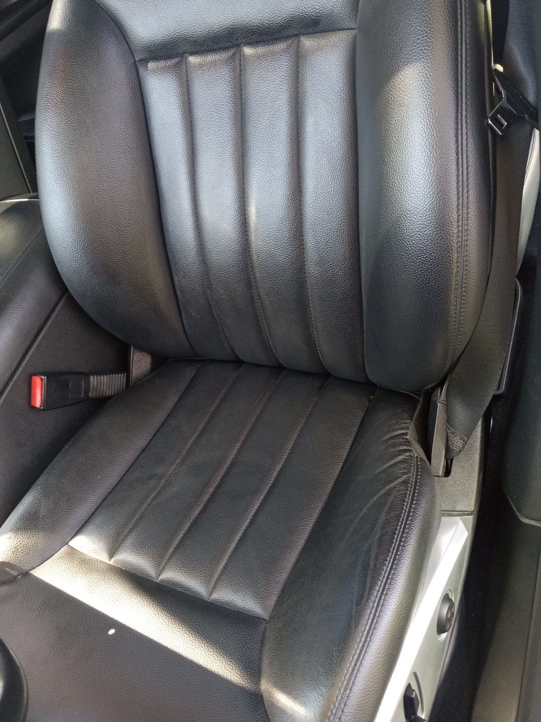 2010 Mercedes-Benz R350 - 2010 R350  4-Matic  with just 63,000 miles.   Great Condition. - Used - VIN 4JGCB6FE5AA112216 - 63,000 Miles - 6 cyl - AWD - Automatic - Aurora, IL 60502, United States