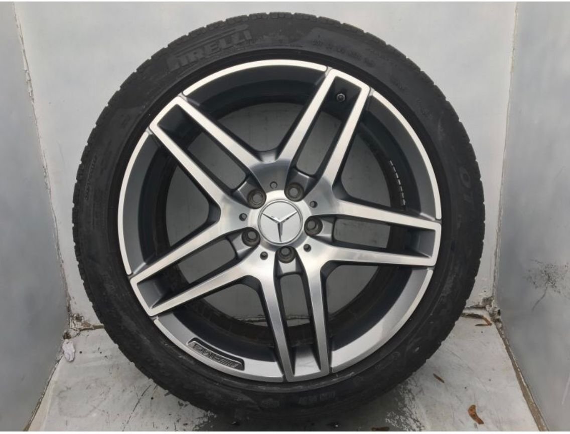 Wheels and Tires/Axles - Original Mercedes AMG 19" rims with Run Flat tires - Used - 2007 to 2020 Mercedes-Benz S550 - New York, NY 10018, United States