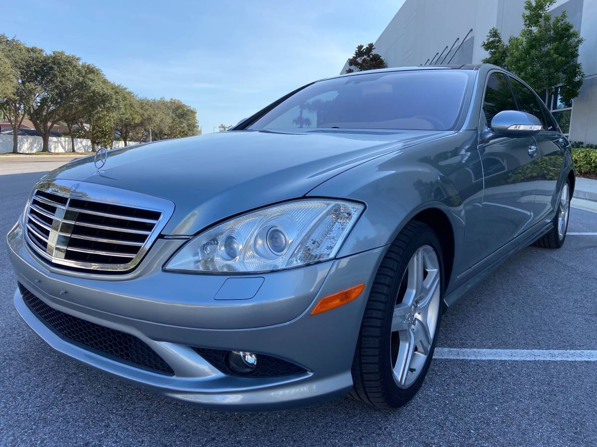 2008 Mercedes-Benz S550 - 2008 Mercedes S550 4 Matic - Used - VIN WDDNG86X28A164415 - 98,350 Miles - 8 cyl - 4WD - Automatic - Sedan - Gray - Palm Harbor, FL 34685, United States
