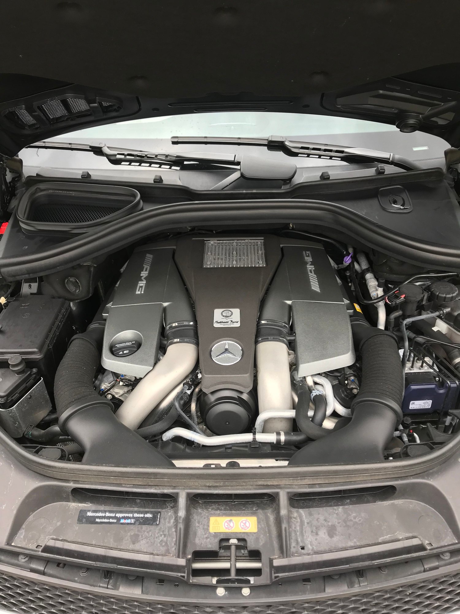 2016 Mercedes-Benz GLE63 AMG S - **2016 Mercedes Benz GLE63 AMGs**Warranty**Black/White** - Used - VIN 4JGDA7FB9GA803342 - 52,900 Miles - 8 cyl - AWD - Automatic - SUV - Black - Clarence, NY 14031, United States