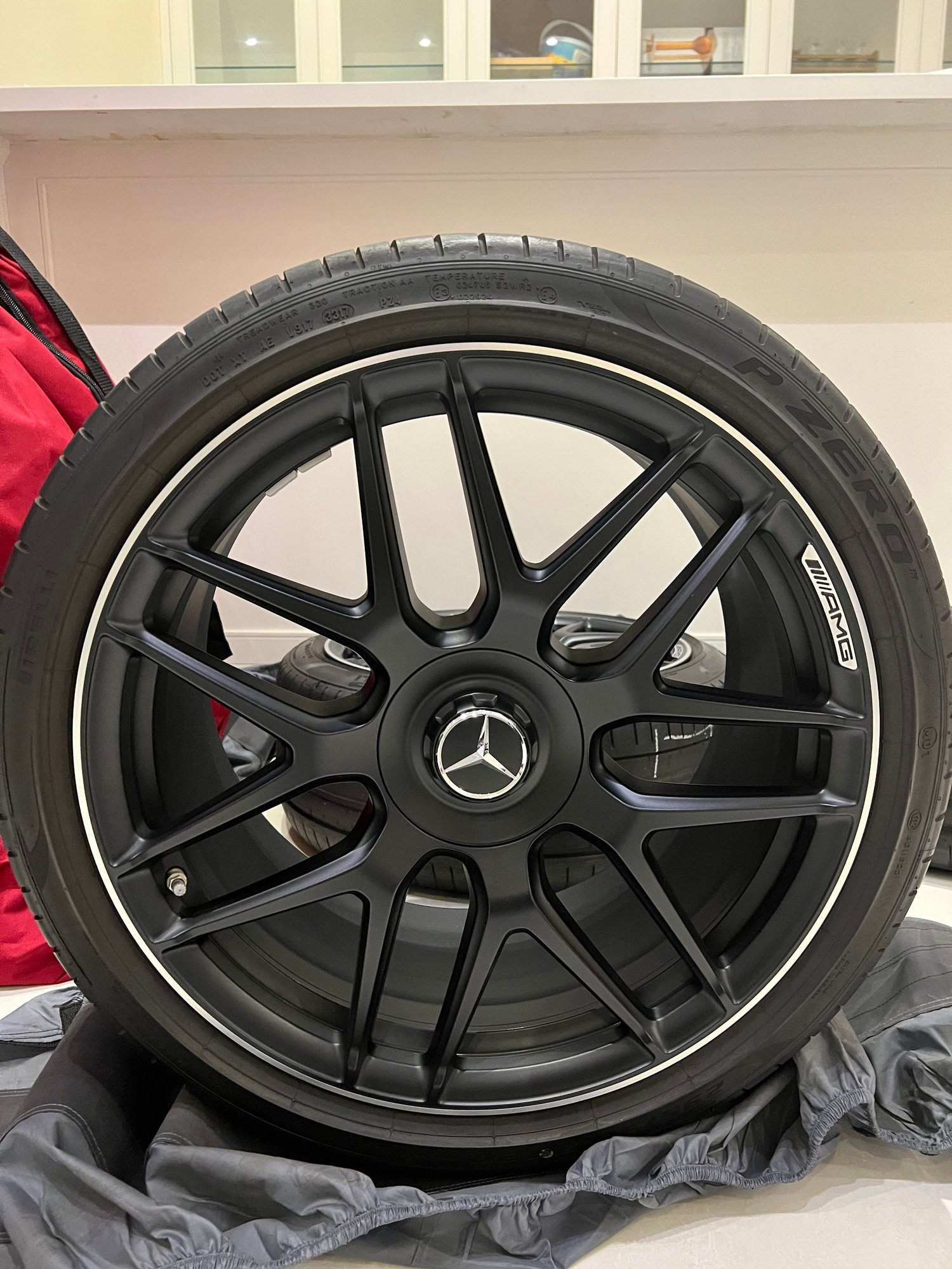 2018 Mercedes-Benz E63 AMG S - OEM E63S parts for sale (GTA, Canada) - North York, ON M2N5S2, Canada