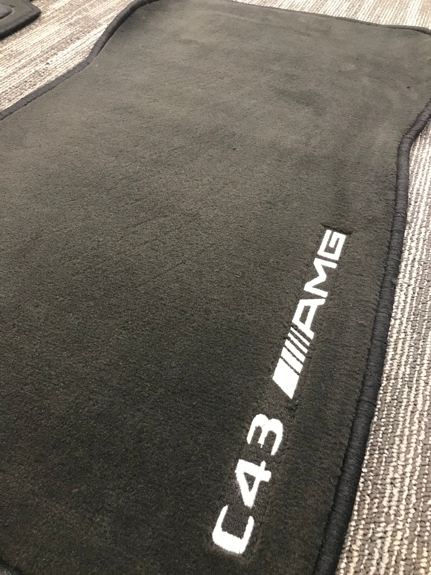 1998 Mercedes-Benz C43 AMG - OEM Mercedes Benz AMG C43 Black Fabric Floor Mats - Gently Used NLA - Accessories - $250 - Miami, FL 33137, United States