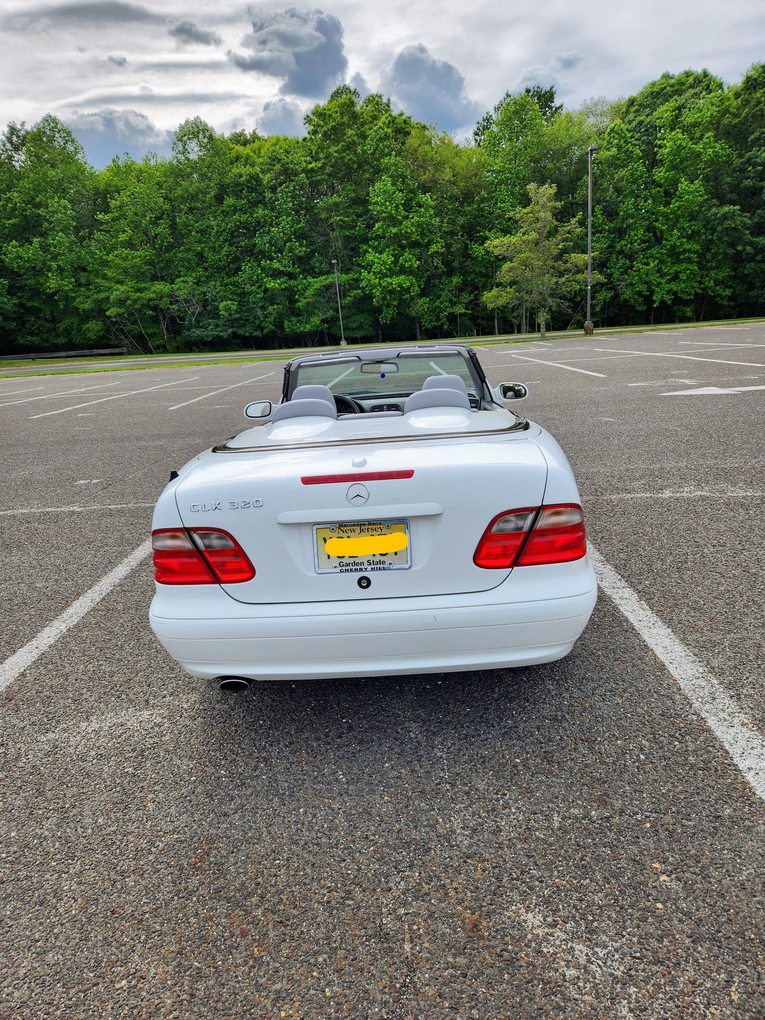 2001 Mercedes-Benz CLK320 - CLK320 W208 Cabriolet Well kept real treasure - Used - VIN WDBLK65G61T062520 - 103,000 Miles - 6 cyl - 2WD - Convertible - White - Voorhees, NJ 08043, United States