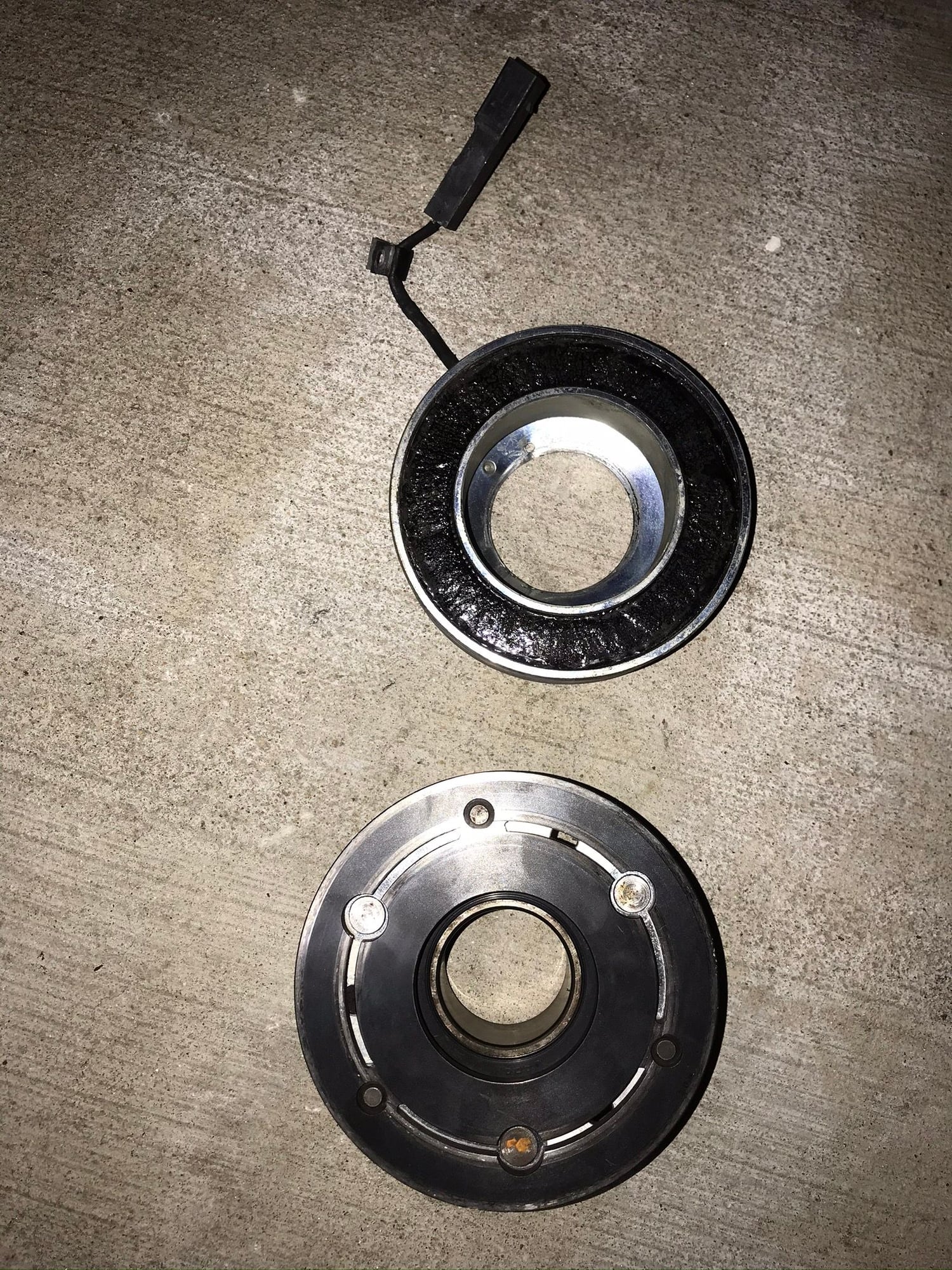 Engine - Intake/Fuel - M113 pulley - Used - 2003 to 2006 Mercedes-Benz E55 AMG - Midlothian, VA 23112, United States