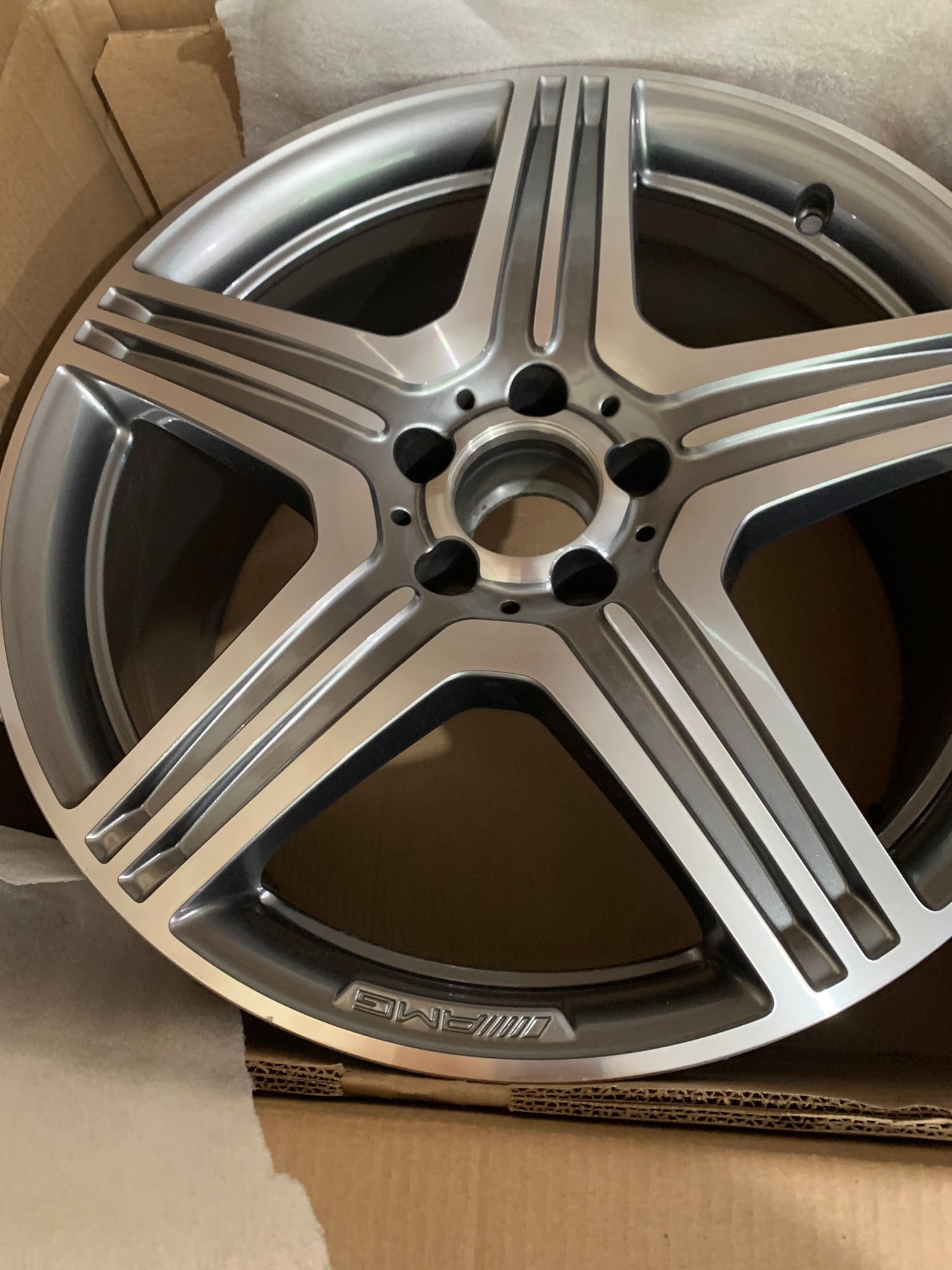 Wheels and Tires/Axles - 2012  CLS 63 Stock 19’s - Used - 2012 Mercedes-Benz CLS63 AMG - Cincinnati, OH 45245, United States