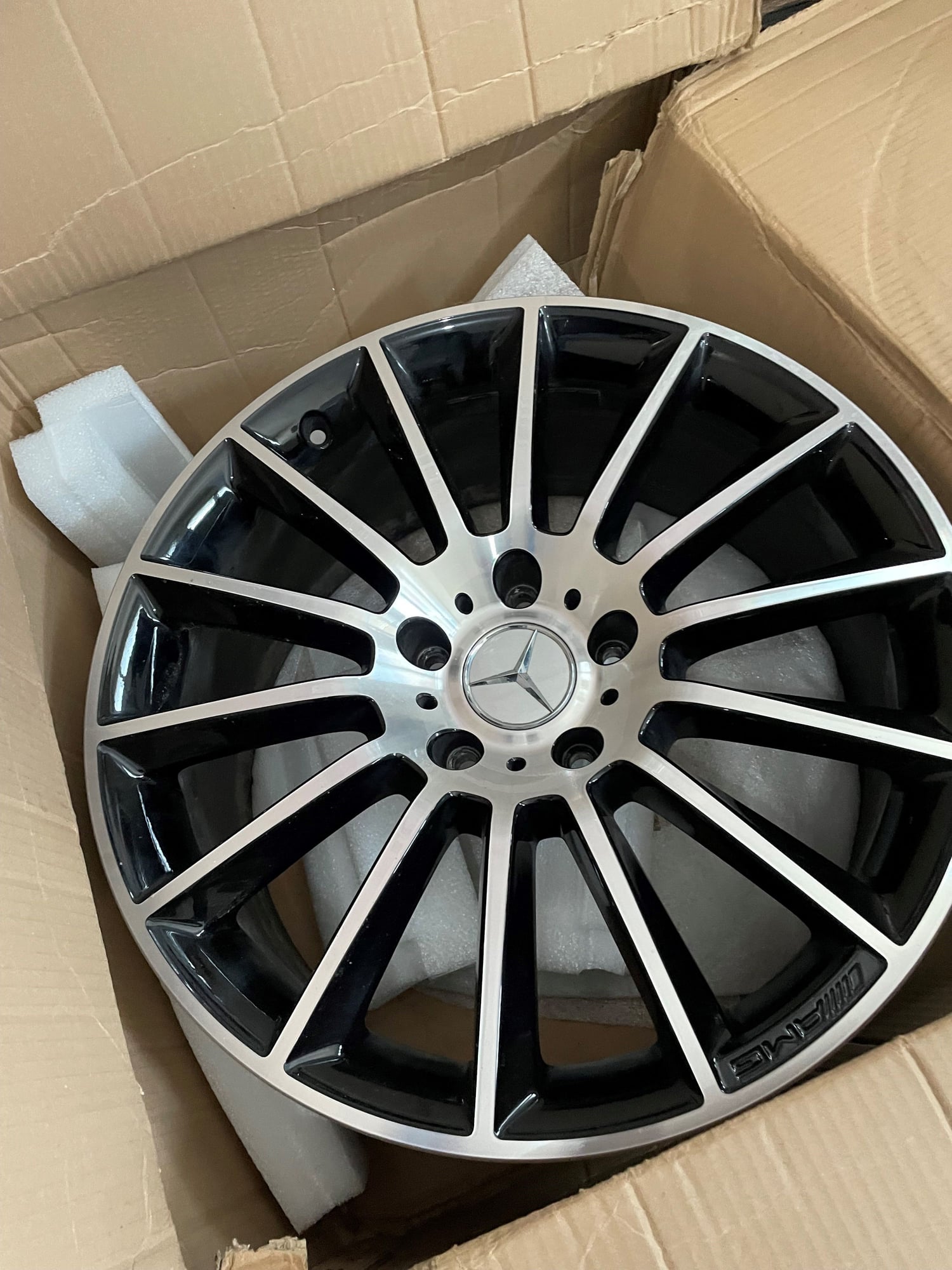 Wheels and Tires/Axles - Mercedes Benz Wheels OEM AMG G550 Night Edition Black 20 inch - Used - All Years  All Models - Doral, FL 33198, United States