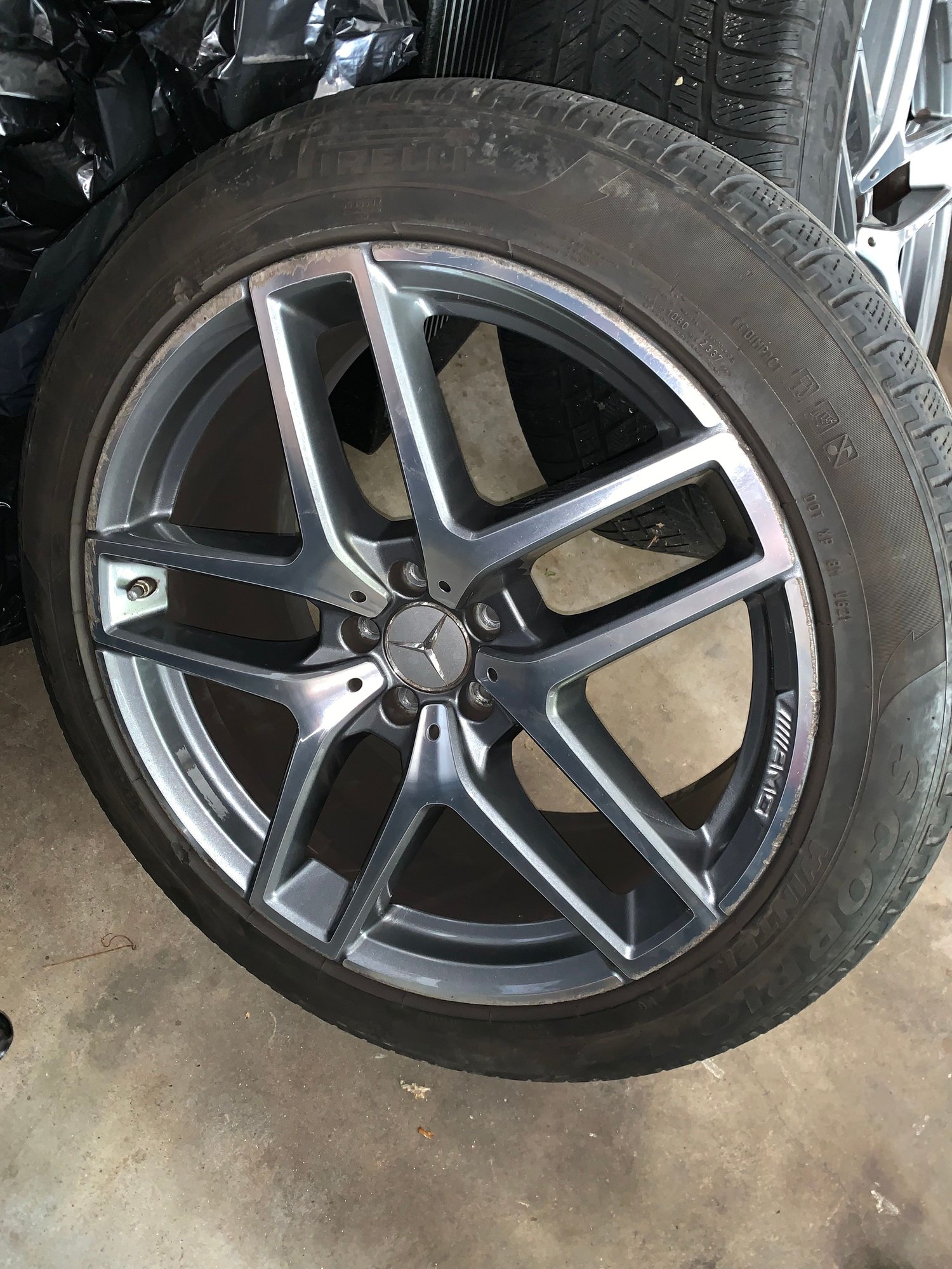 Wheels and Tires/Axles - 21" AMG wheels w/ tpms and tires! $1600 - Used - All Years Mercedes-Benz All Models - Bloomfield, NJ 07003, United States