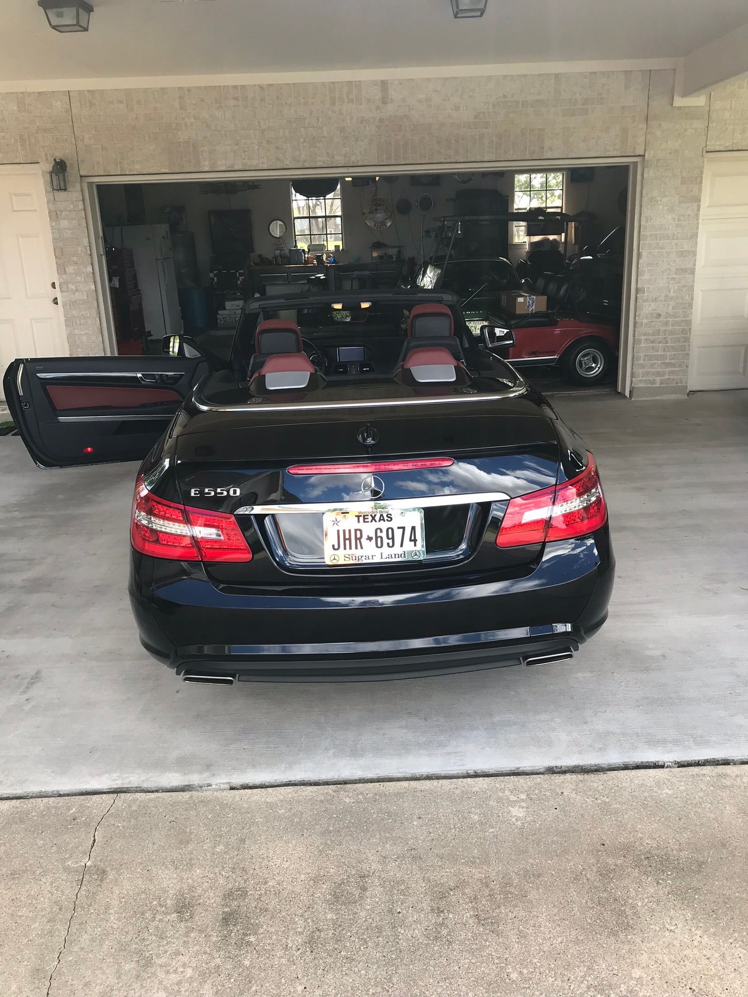 2013 Mercedes-Benz E550 - 2013 E550 Cabriolet - Used - VIN WDDKK7DF8DF188849 - 22,300 Miles - 8 cyl - 2WD - Automatic - Convertible - Black - Houston, TX 77517, United States