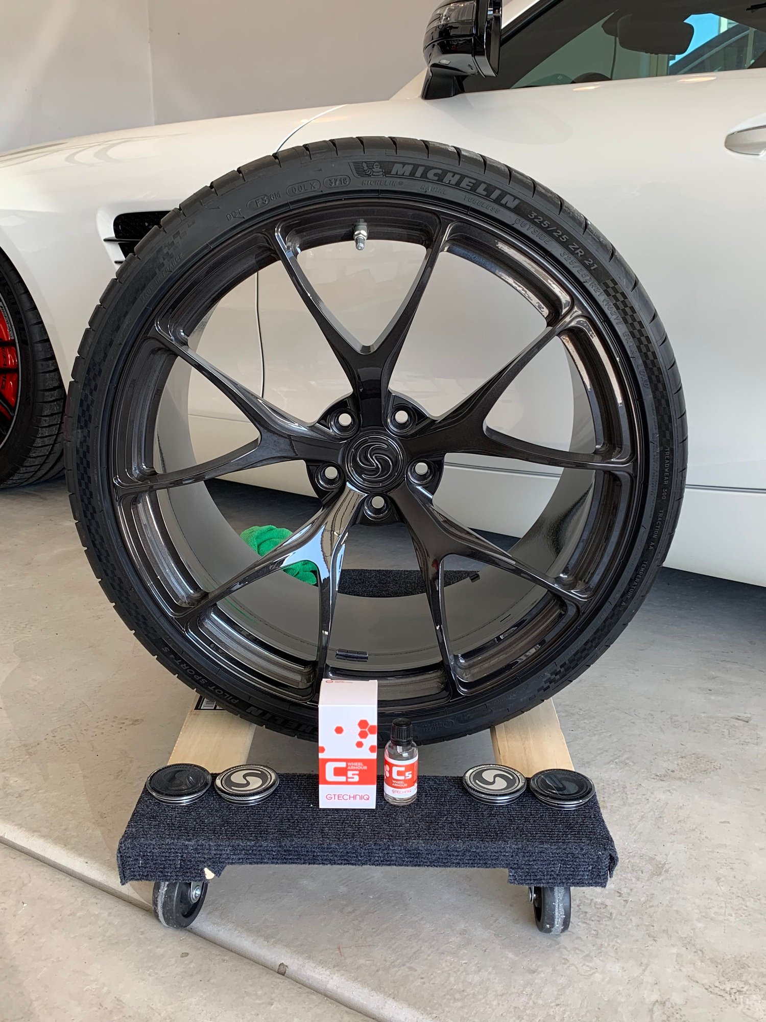Wheels and Tires/Axles - FS: Signature Wheels Monoblock SV104 wheels, custom AMG GT, GTS fitment - Used - All Years Mercedes-Benz AMG GT - Milwaukee, WI 53149, United States
