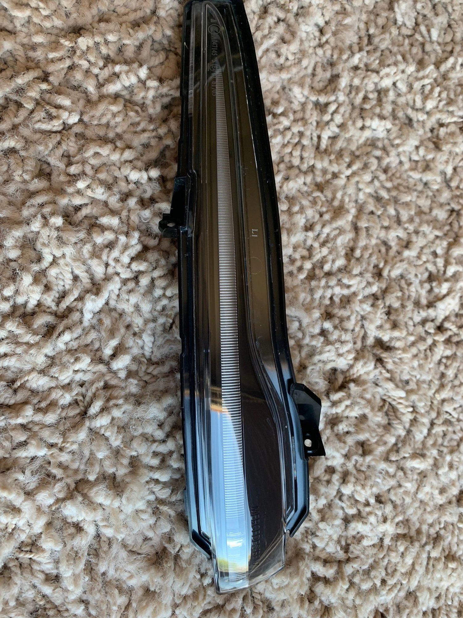Lights - W205 Turn Signal lenses Right and Left - Used - 2016 to 2017 Mercedes-Benz C450 AMG - 2015 to 2017 Mercedes-Benz C300 - Blythe, CA 92225, United States