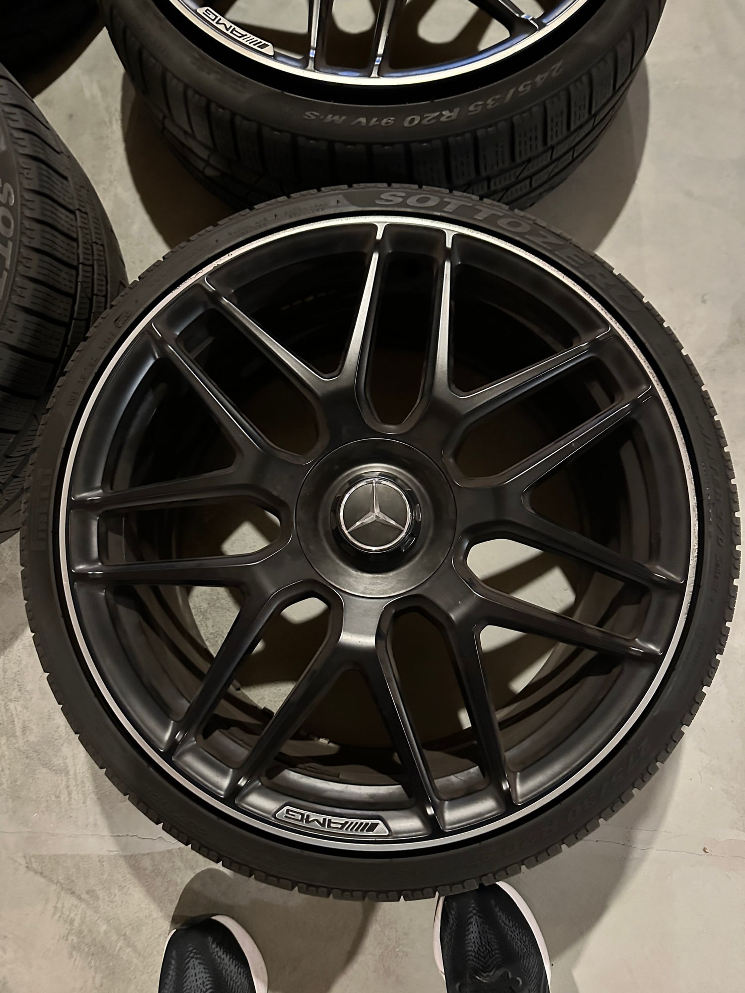 Wheels and Tires/Axles - OEM black cross forged W213 E63s wheels - Used - 2018 to 2024 Mercedes-Benz E63 AMG S - Vernon Hills, IL 60061, United States