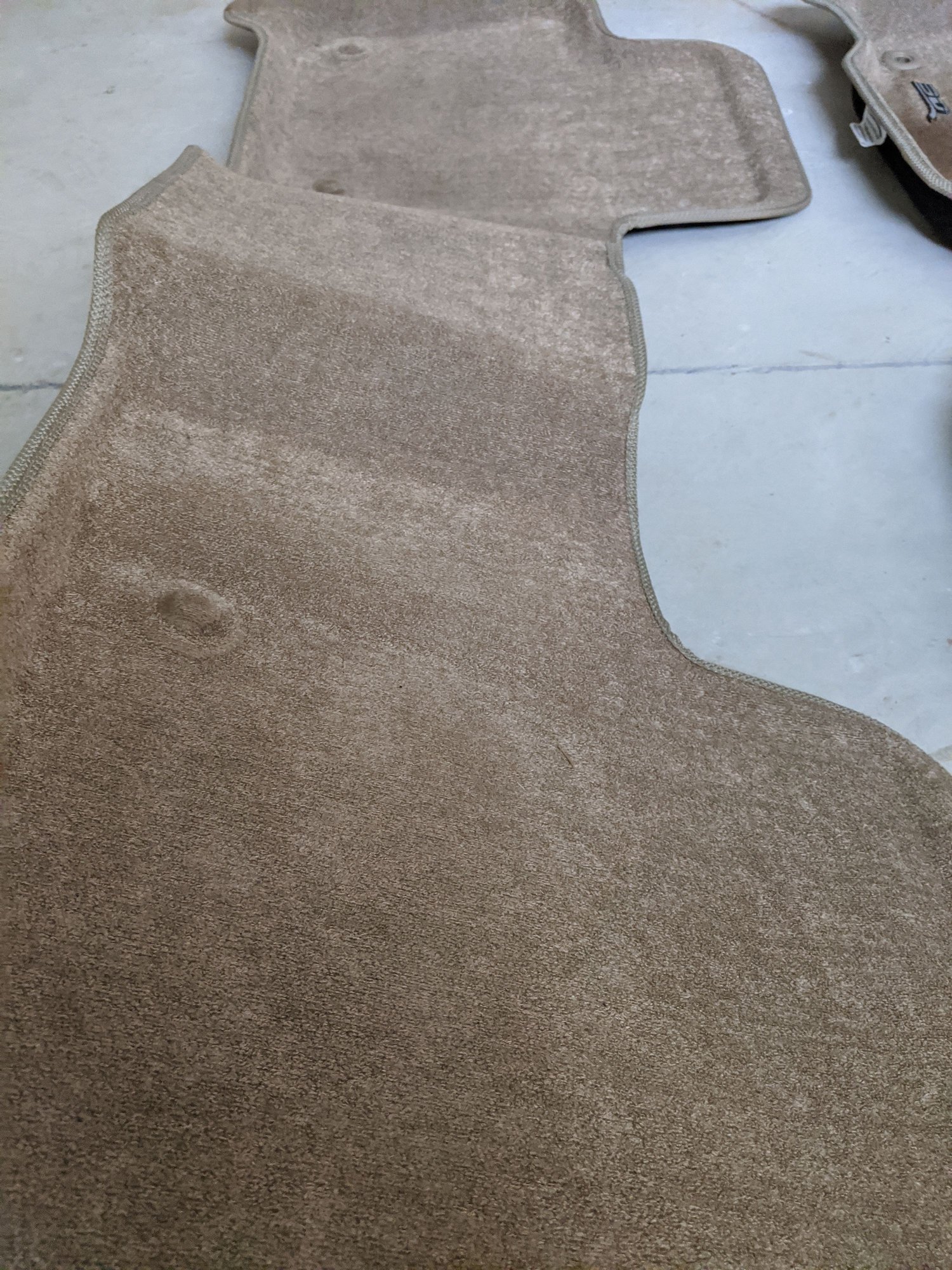Interior/Upholstery - X166 / W166  GL/GLS  ML/GLE  3D MAXPIDER 1st and 2nd row Tan mat set, used - Used - 0  All Models - Bloomfield Hills, MI 48301, United States