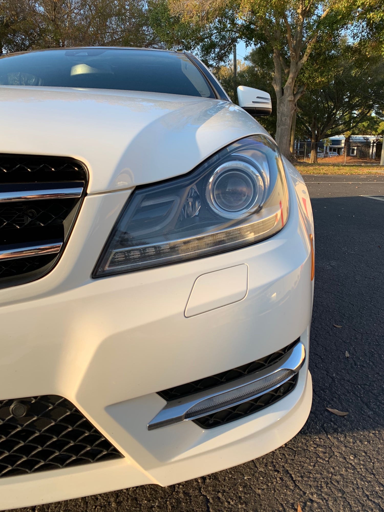 2013 Mercedes-Benz C350 - 2013 C350 Coupe 4Matic - 1 Owner - Showroom condition - Used - VIN WDDGJ8JB3DG063865 - 46,300 Miles - 6 cyl - AWD - Automatic - Coupe - White - St Petersburg, FL 33710, United States