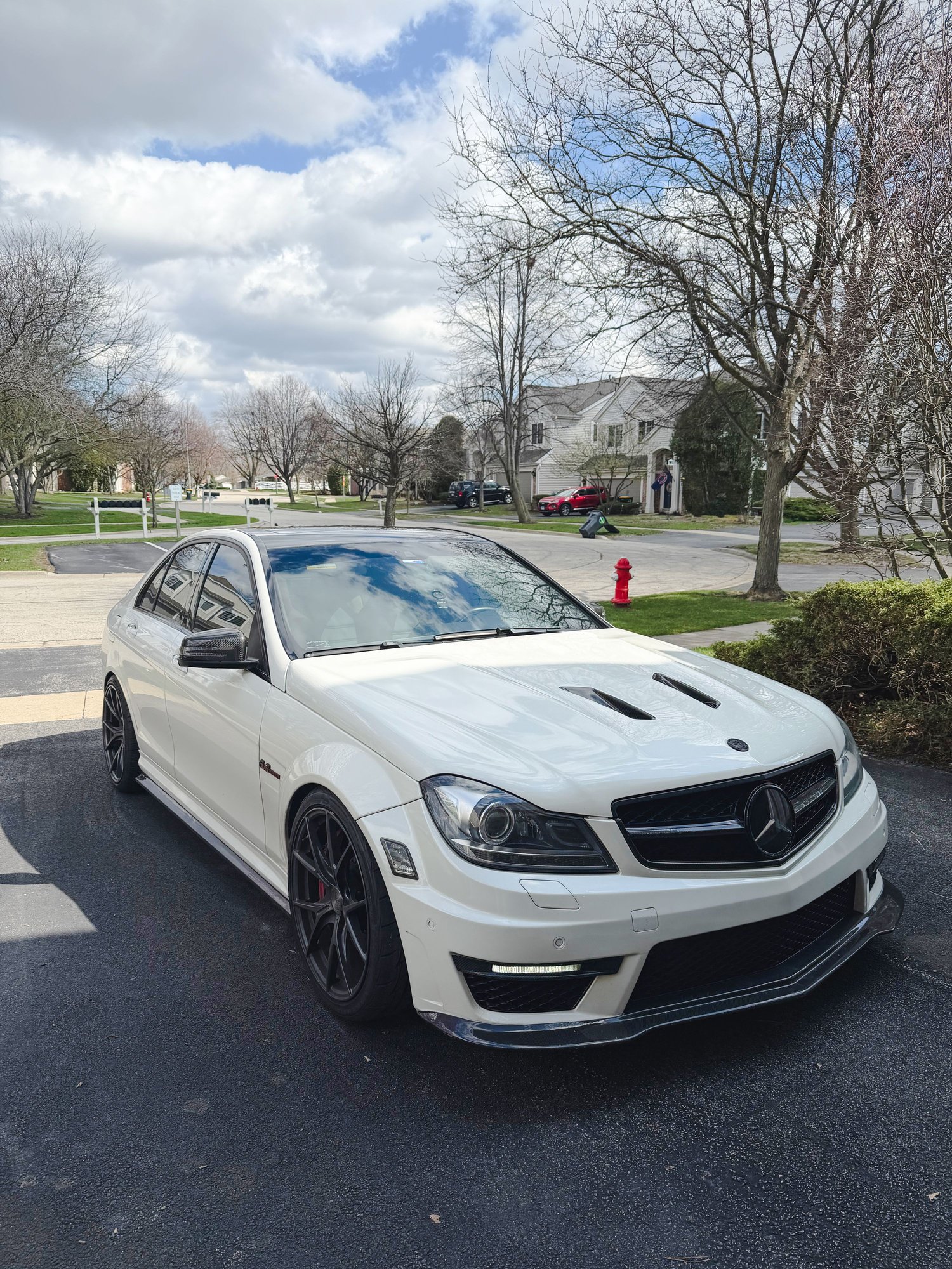 2013 Mercedes-Benz C63 AMG - 13 C63 AMG Supercharged - Used - VIN WDDGF7HB1DA831766 - Chicago, IL 60604, United States