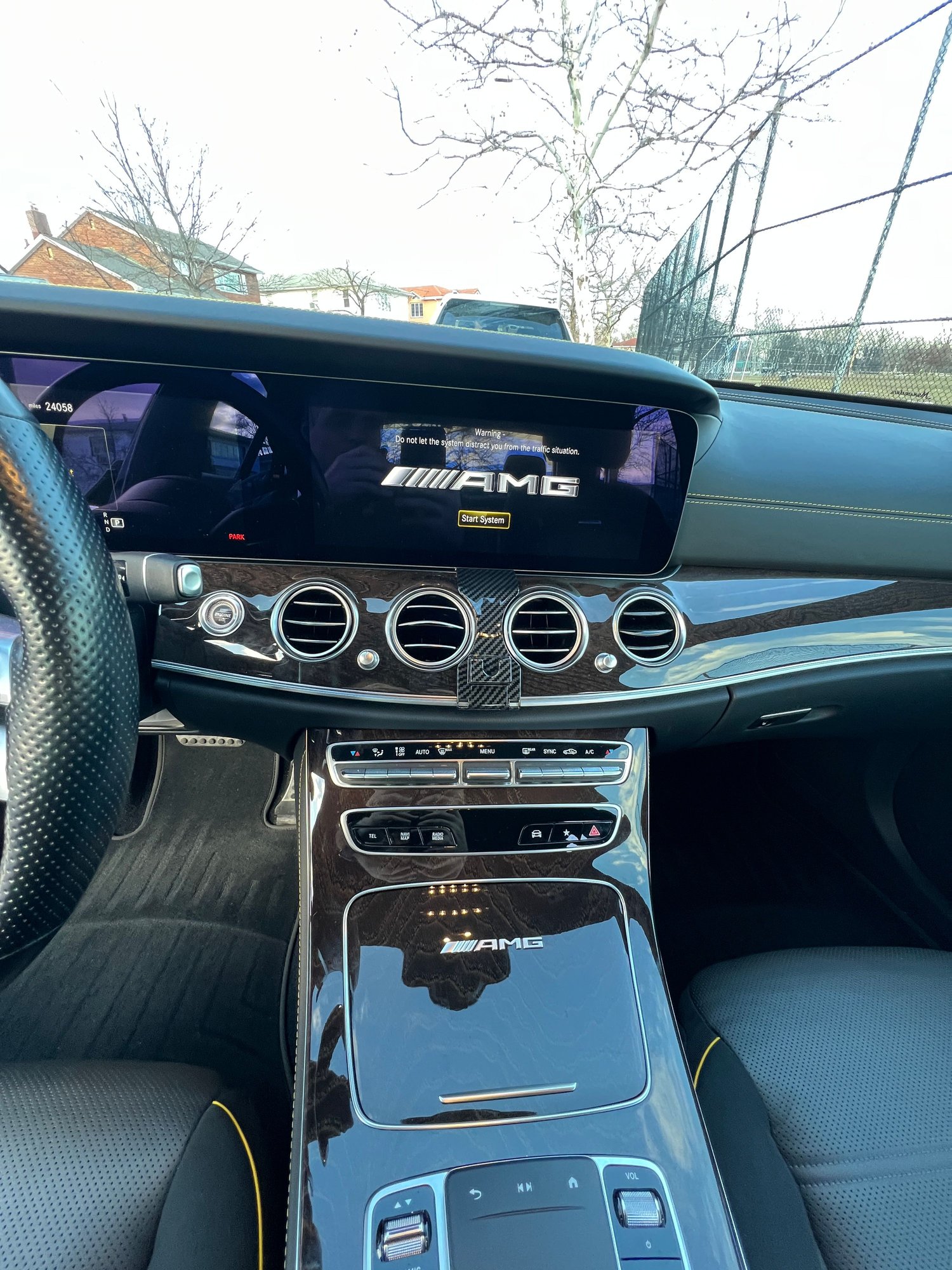 2021 Mercedes-Benz E-Class - 2021 Mercedes AMG E63S For Sale - Used - VIN W1KZF8KB2MA931706 - 8 cyl - AWD - Automatic - Sedan - Gray - Bayside, NY 11360, United States