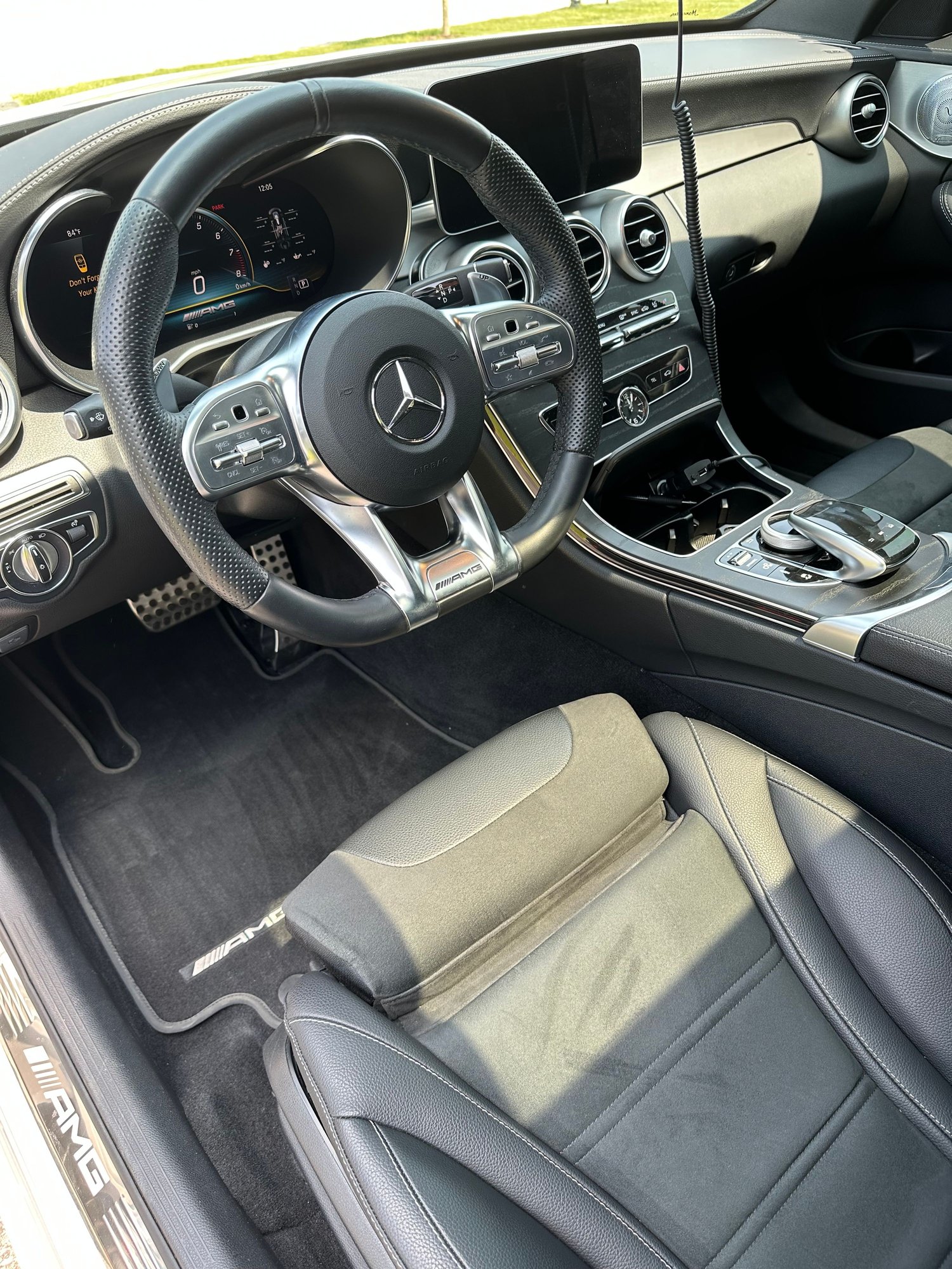 2020 Mercedes-Benz C63 AMG - Clean title, Accident Free w205 C63 for Sale - Used - VIN 55SWF8GB7LU330897 - 33,900 Miles - 8 cyl - 2WD - Automatic - Sedan - Silver - Naperville, Illinois, IL 60440, United States
