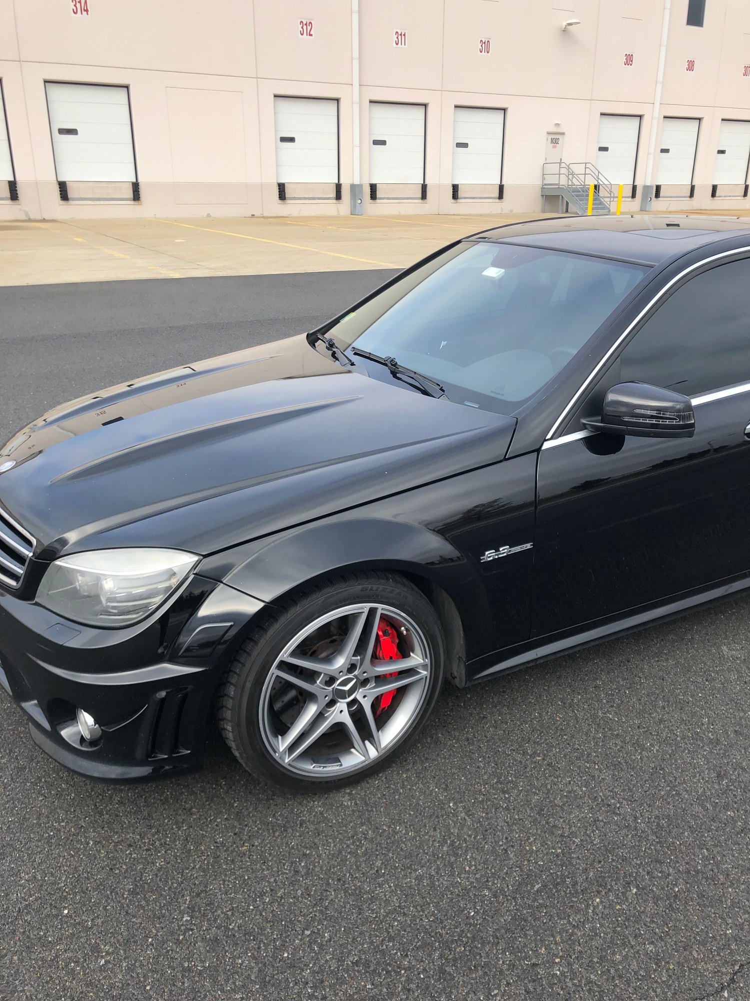 2011 Mercedes-Benz C63 AMG - 2011 Mercedes C63 AMG with P31 Performance Package and LSD - Used - VIN WDDGF7HB7BF584558 - 72,900 Miles - Bethlehem, PA 18015, United States
